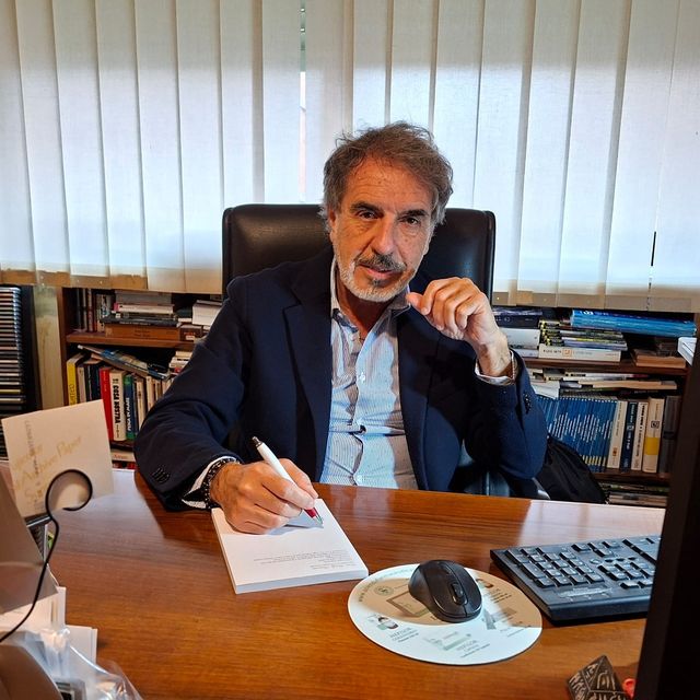 Nicola Sinnona, proctologo Latina