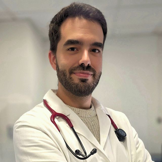 Fernando Ortiz Márquez, Reumatólogo Málaga