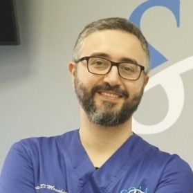 Ingrandire l'immagine: Daniele Meschini, dentista Roma