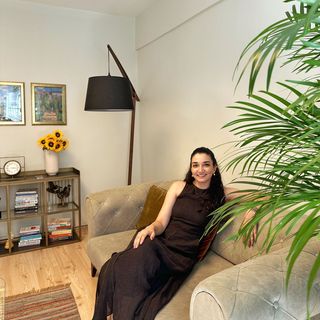 Resmi büyüt: Ülfet Özer, Psikoloji İstanbul