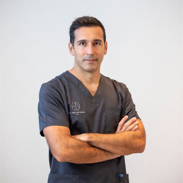 José Luis Dopico García, Dentista A Coruña