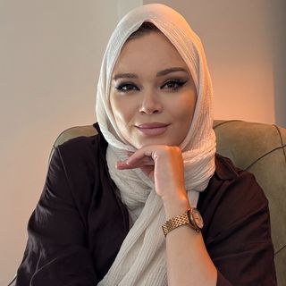 Afra Ahbab, Psikoloji İstanbul