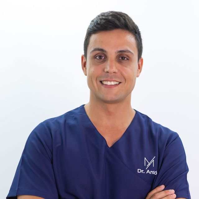 Ismael Antón Fernández, Cirujano general Torrevieja