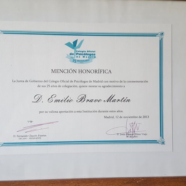 Acercar imagen: certificate 1