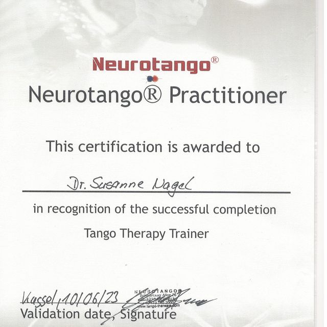 Bild vergrößern: certificate 11