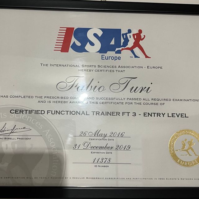 Ingrandire l'immagine: certificate 15