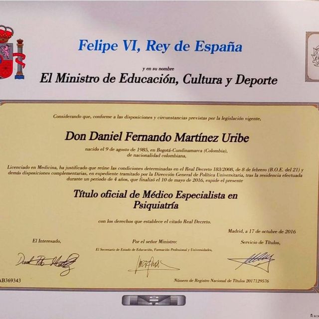 Acercar imagen: certificate 1