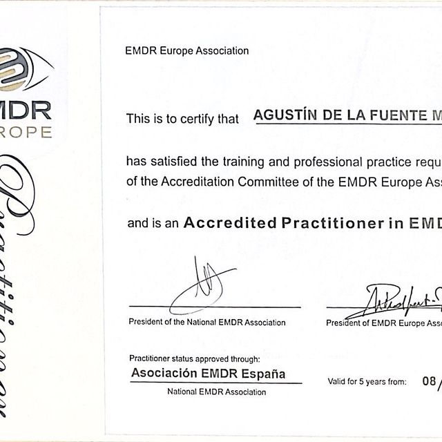 Acercar imagen: certificate 1