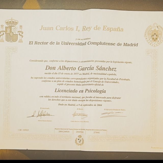 Acercar imagen: certificate 2
