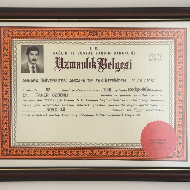 Resmi büyüt: certificate 3
