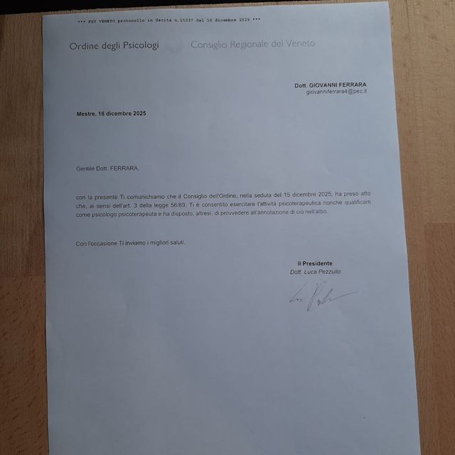 Ingrandire l'immagine: certificate 16