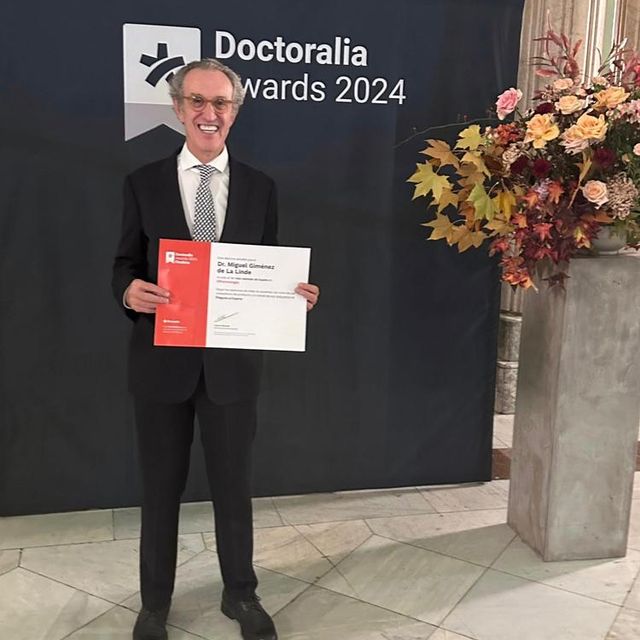 Acercar imagen: certificate 1