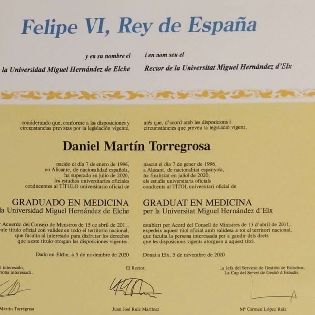 Acercar imagen: certificate 1
