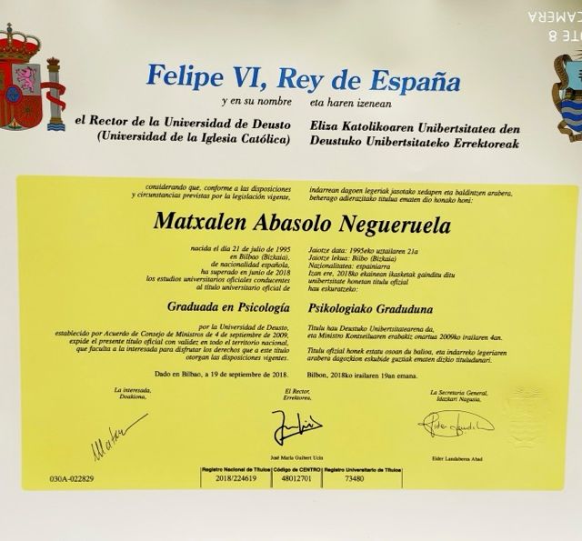 Acercar imagen: certificate 4