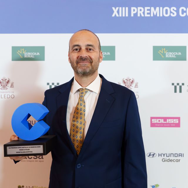 Acercar imagen: certificate 7