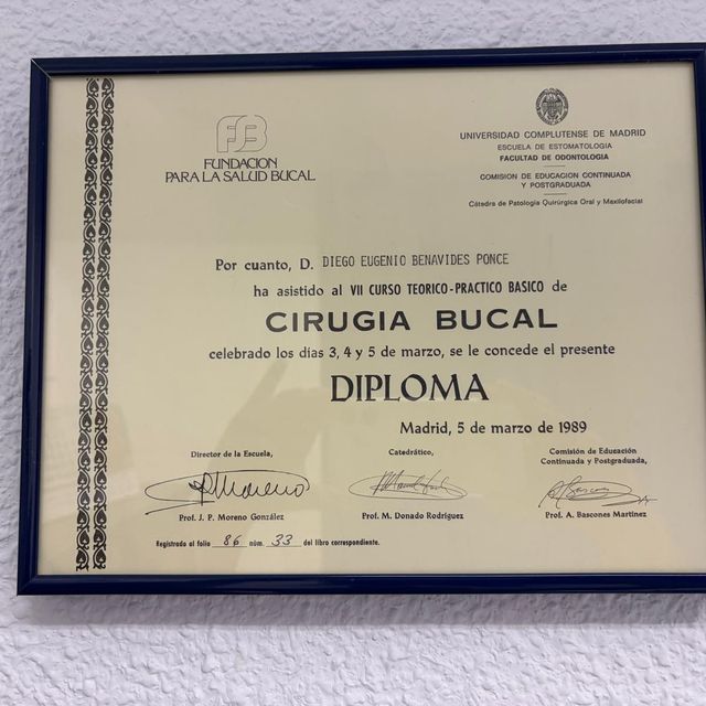 Acercar imagen: certificate 1