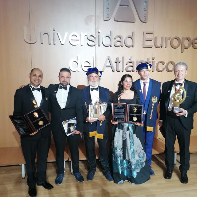 Acercar imagen: certificate 9