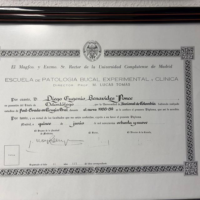 Acercar imagen: certificate 3