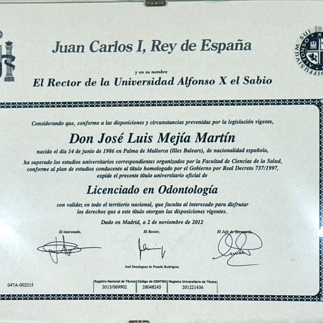Acercar imagen: certificate 2