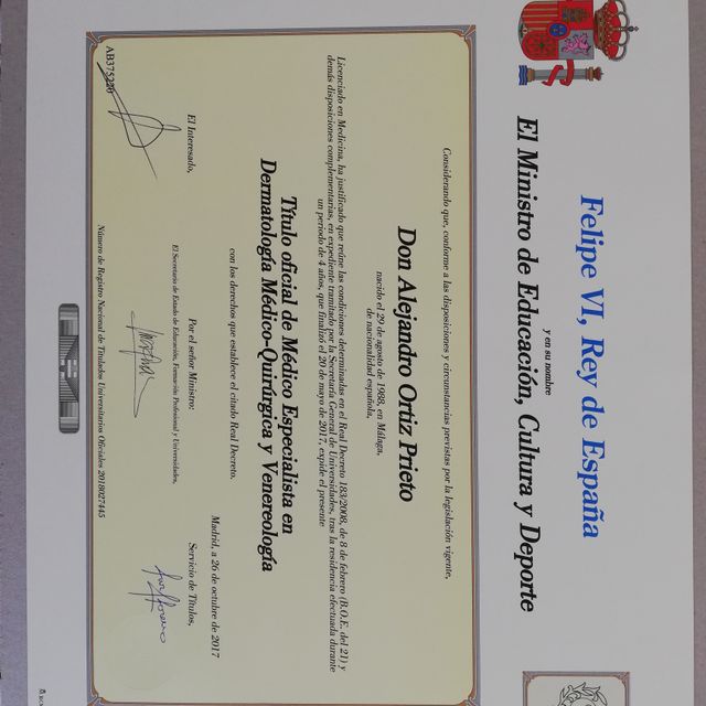 Acercar imagen: certificate 1