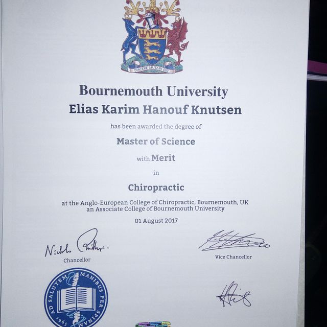 Acercar imagen: certificate 1