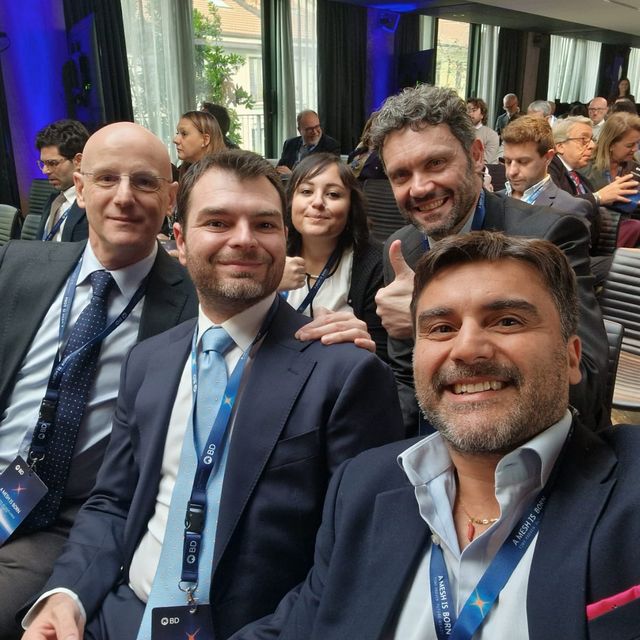 Ingrandire l'immagine: certificate 11