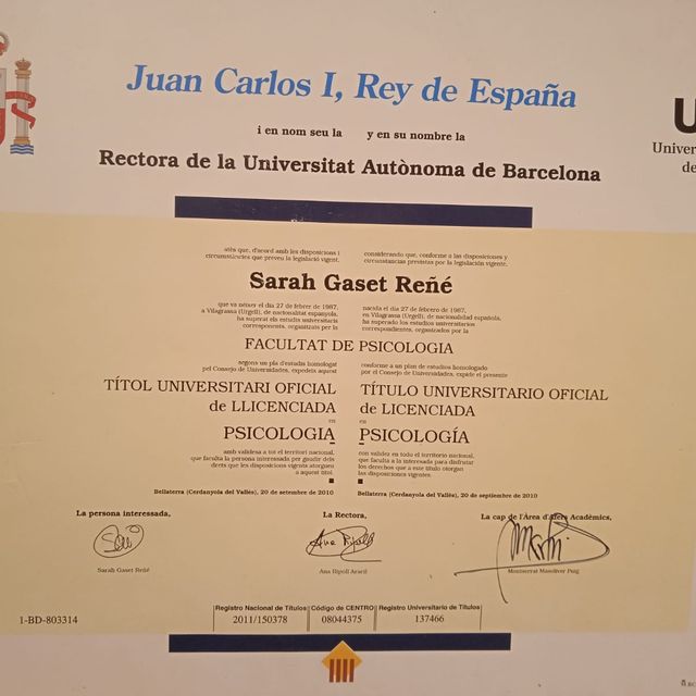 Acercar imagen: certificate 1