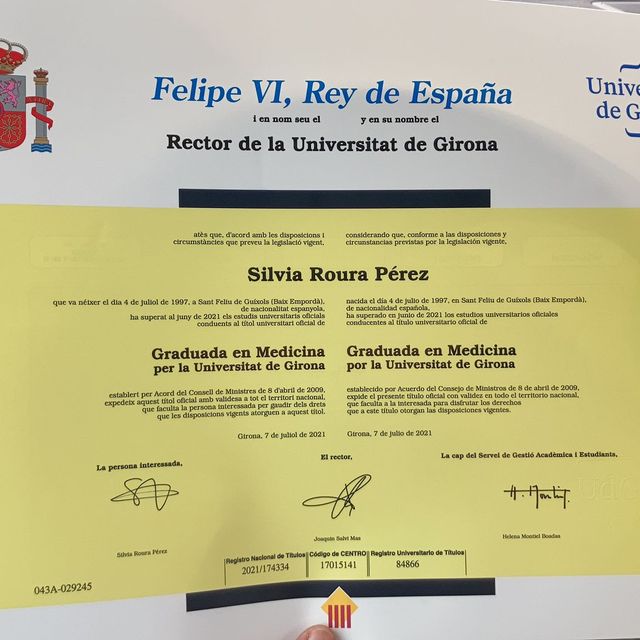 Acercar imagen: certificate 1