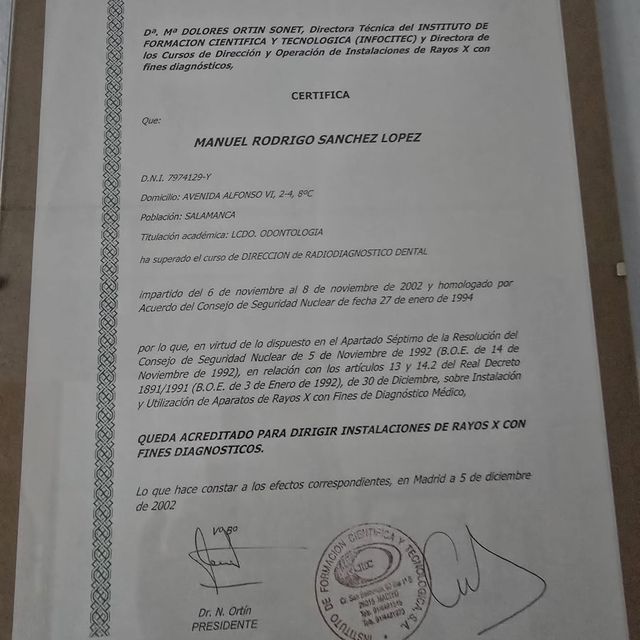 Acercar imagen: certificate 4