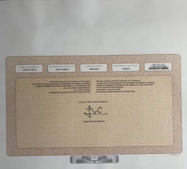 Acercar imagen: certificate 1