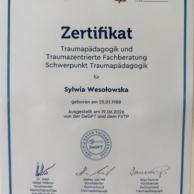 Powiększ obraz: certificate 12