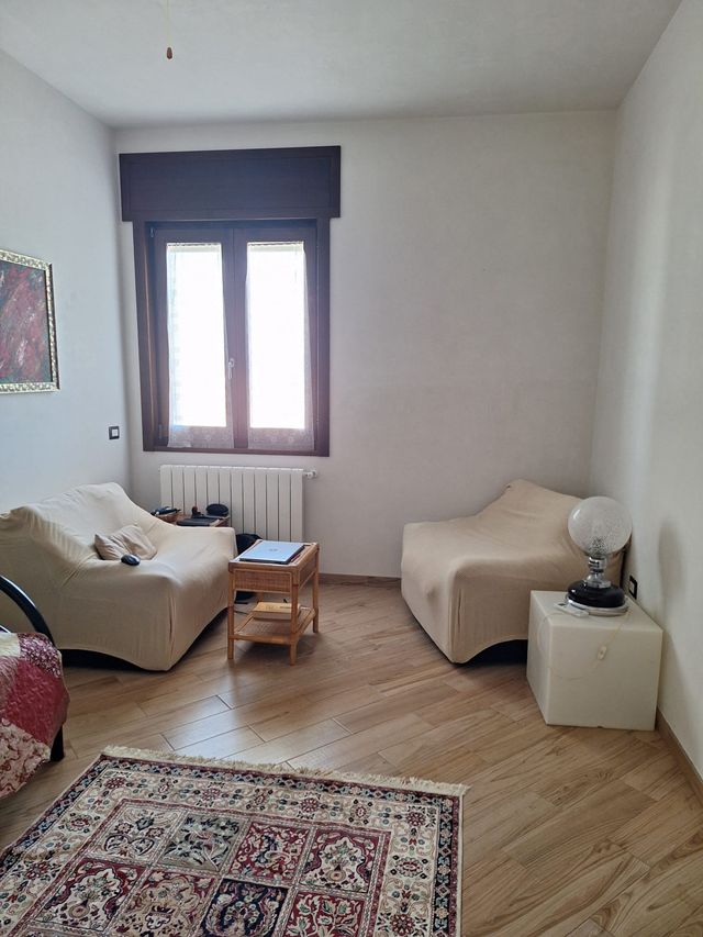 Ingrandire l'immagine: Borgagne