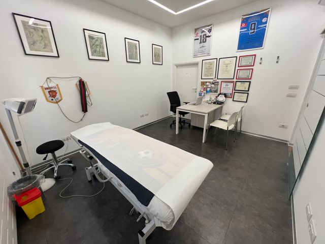 Ingrandire l'immagine: Centro Medico Eclepta Parioli