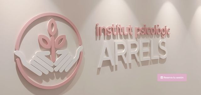 Acercar imagen: Institut Psicològic Arrels