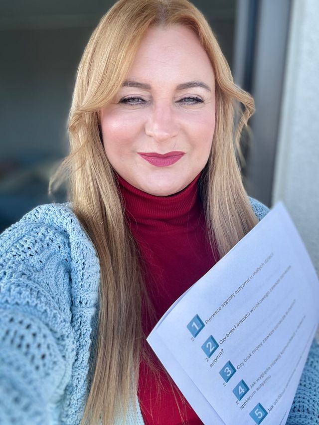 Powiększ obraz: Gabinety Rozwoju dr Major (ul. Chmielna 7/6. Piętro 1. Domofon 6.)