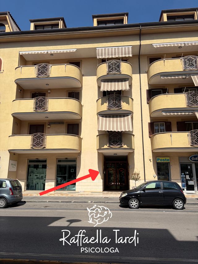 Ingrandire l'immagine: Studio Tardi - Acerra