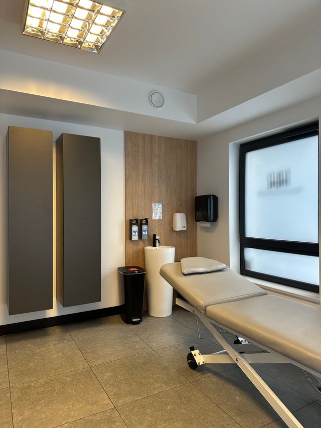 Powiększ obraz: Centrum Medyczne przy Chopina