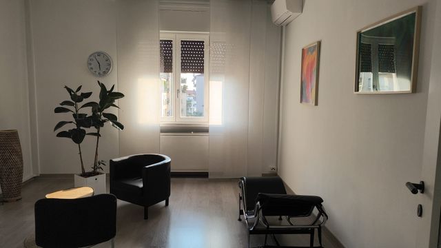 Ingrandire l'immagine: Studio di consulenza online