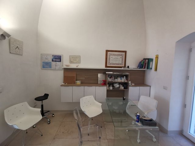 Ingrandire l'immagine: Studio medico DERMATOLOGICO