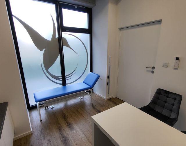 Powiększ obraz: Expert Clinic