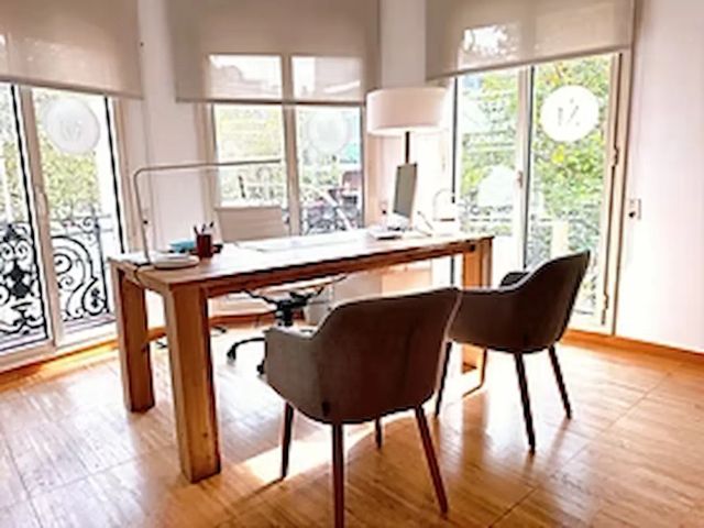 Acercar imagen: Centro médico Francesc Macià