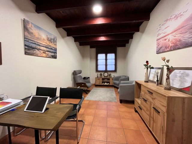 Acercar imagen: Ángela Gual Psicología Online