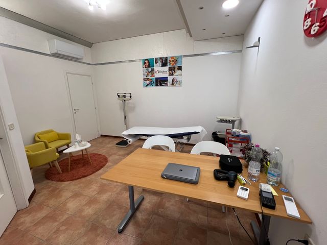 Ingrandire l'immagine: Studio Cherubini
