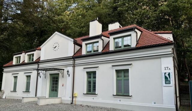 Powiększ obraz: JBS Klinika