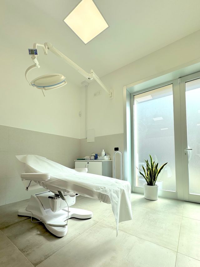 Ingrandire l'immagine: Studio Dentistico Abbruzzese