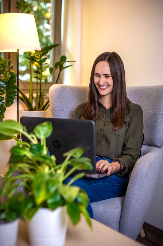 Powiększ obraz: Gabinet online