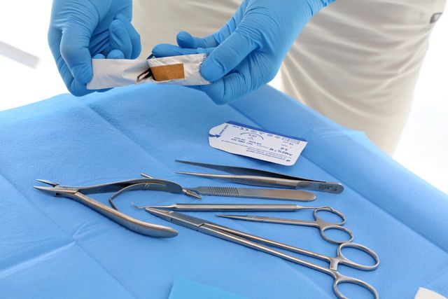 Powiększ obraz: INSTYTUT PODOLOGII Podologia PODOCHIRURGIA