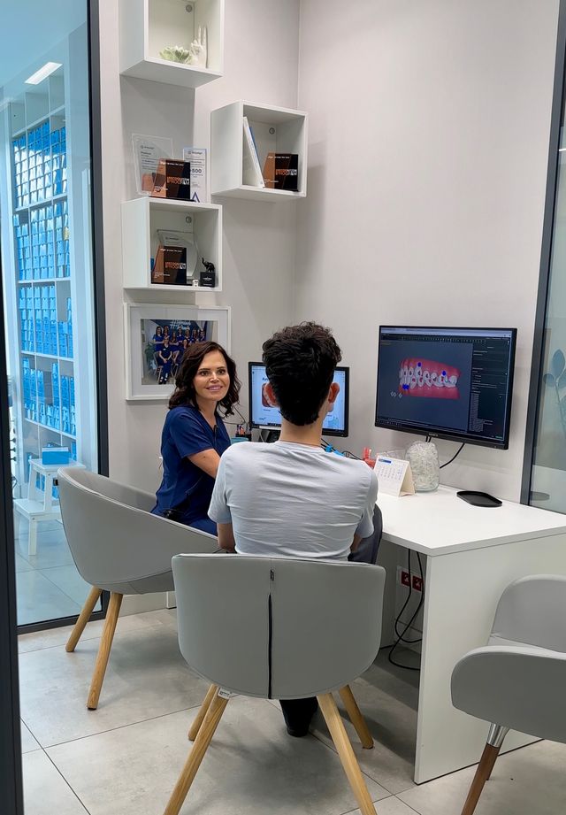 Powiększ obraz: Centrum Ortodoncji Cyfrowej LUX MED Stomatologia Warszawa - Wolska 171