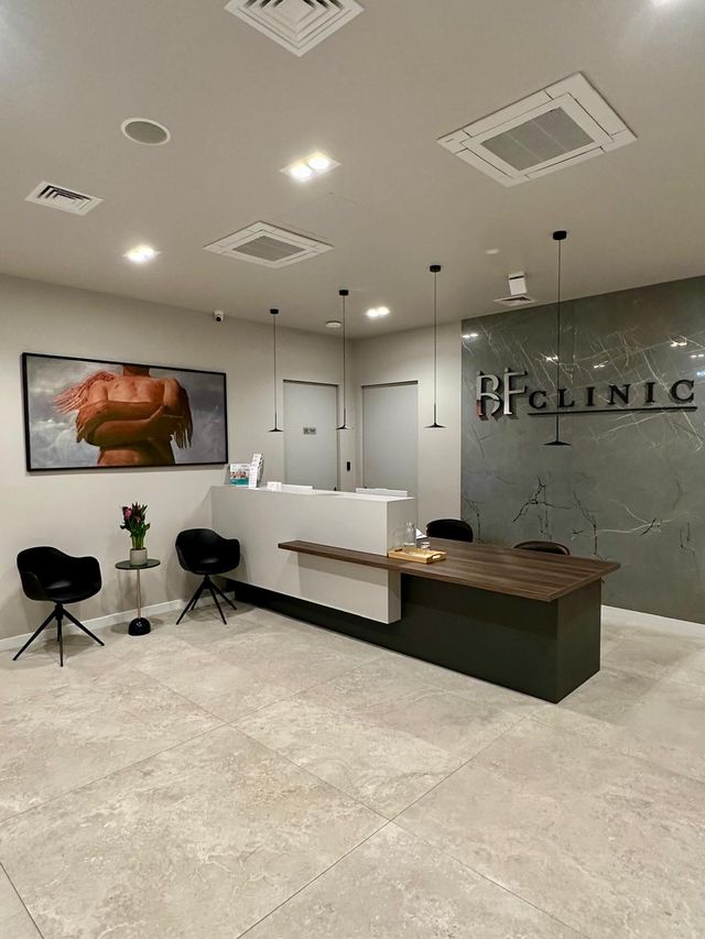 Powiększ obraz: BF Clinic