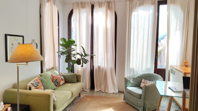 Acercar imagen: Consulta de Psicologia ESTER BORREGO RAFECAS